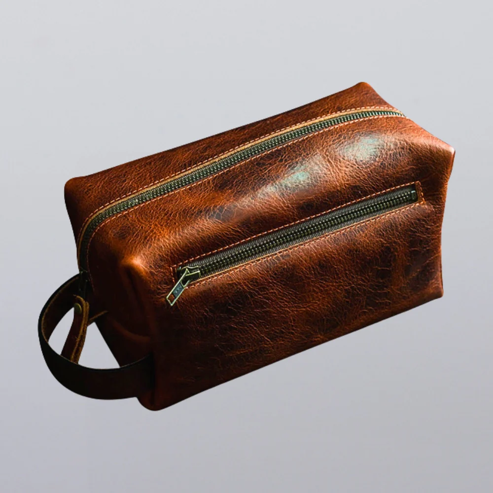 Bison Deluxe Leather Dopp Bag With Zipper - Image 2